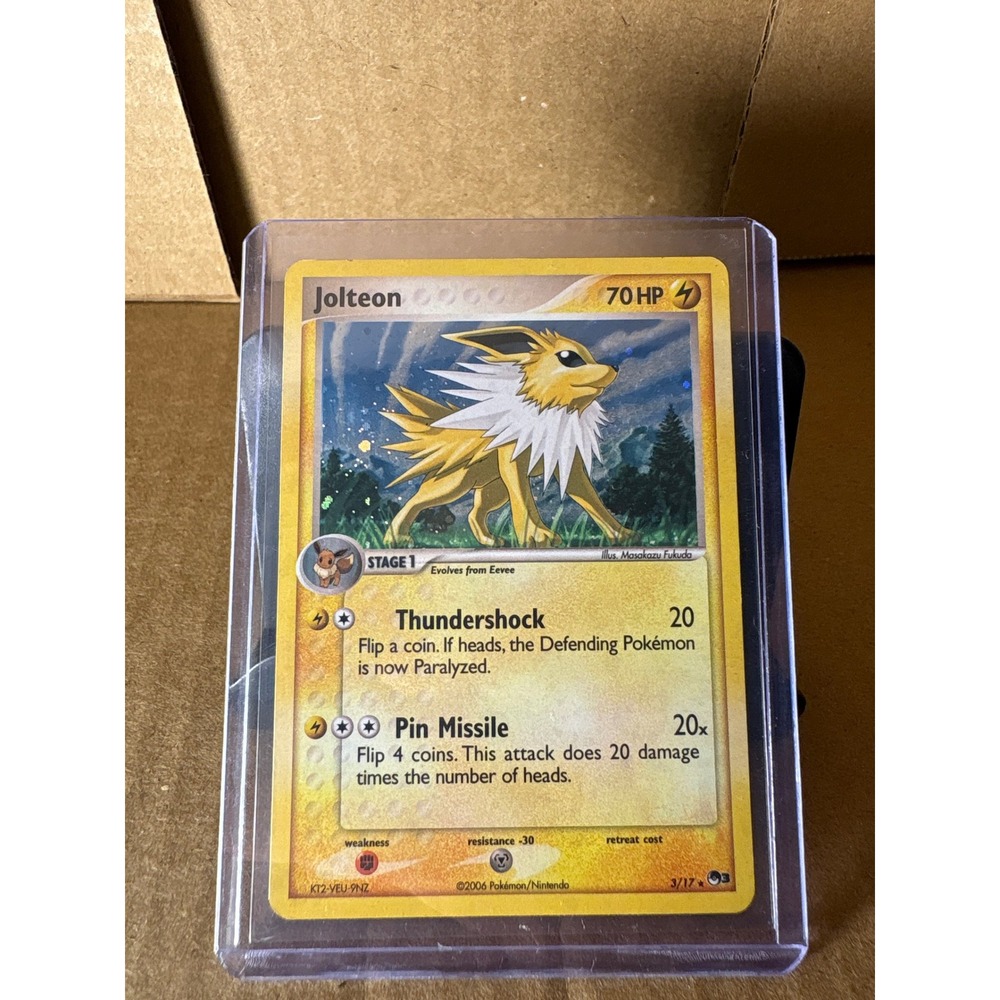 Pokemon Jolteon 3/17 Holo Rare POP Series 3 2006 Eeveelution Card